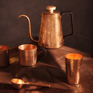 Bollitore per Caffè e Tè in Rame Puro al 100% con Manico e Pomello in Legno di Rosa, Fatto a Mano con Coperchio - Product Image 5