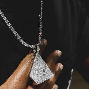 Colgantes de Pirámide Egipcia Triangular con Incrustaciones de Circonitas Cúbicas Estilo Hip Hop Miami Bling para Mujeres y Hombres, Joyería <span class=keywords><strong>Illuminati</strong></span>, Cadena de Tenis con Circonitas Cúbicas - Product Image 3
