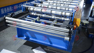 Voll automatische hochgenaue trapezförmig glasierte Fliesen walzen form maschine Dach gestaltete farbige Stahl fliesen mit Getriebe pumpe - Product Image 6