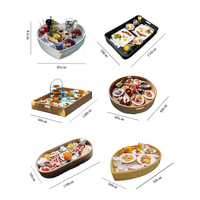 Plateau flottant rond en rotin de luxe personnalisé Lakuna pour le brunch, le petit-déjeuner, la piscine, plateau flottant pour servir des aliments et du thé