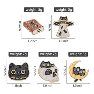 Cartoon Tier Nette Katzen Emaille Pins Benutzer definierte Schwarze Alien Katze Broschen Revers Abzeichen Metall Hut Pins Großhandel - Product Image 2
