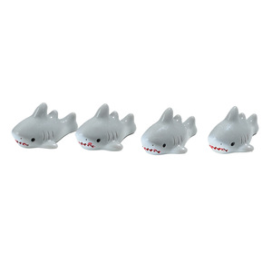 Ornement de requin mignon Lanshuo en résine plastique, mini décoration d'aquarium, thème océan, décoration de bureau - Product Image 5