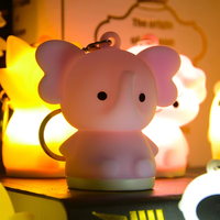 Lanterne suspendue lampe Portable pendentif LED rougeoyante veilleuse cadeau Mini éléphant forme mignon porte-clés lumière LED