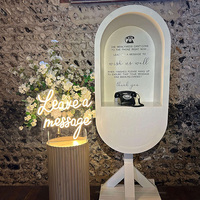 Support de Livre d'Or Audio en Cabine Téléphonique Métallique, Décoration de Mariage Intérieure Luxueuse