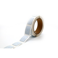 Échantillon Gratuit Personnalisé NFC RFID 13,56 MHz NTAG213/215/216 Mini Tag Anti-Métal Autocollants Adhésifs Jetables à Portée Moyenne 0-10cm
