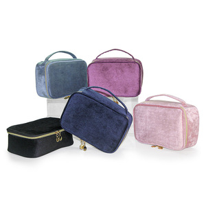 Pochette de voyage en velours pour maquillage, grande trousse à cosmétiques avec emplacements pour pinceaux, organiseur de rangement en velours doux pour femmes - Product Image 6