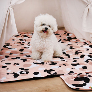 Tapis de voyage pliable et antidérapant en tissu Oxford léger et imperméable pour chiens et chats, personnalisable OEM - Product Image 2