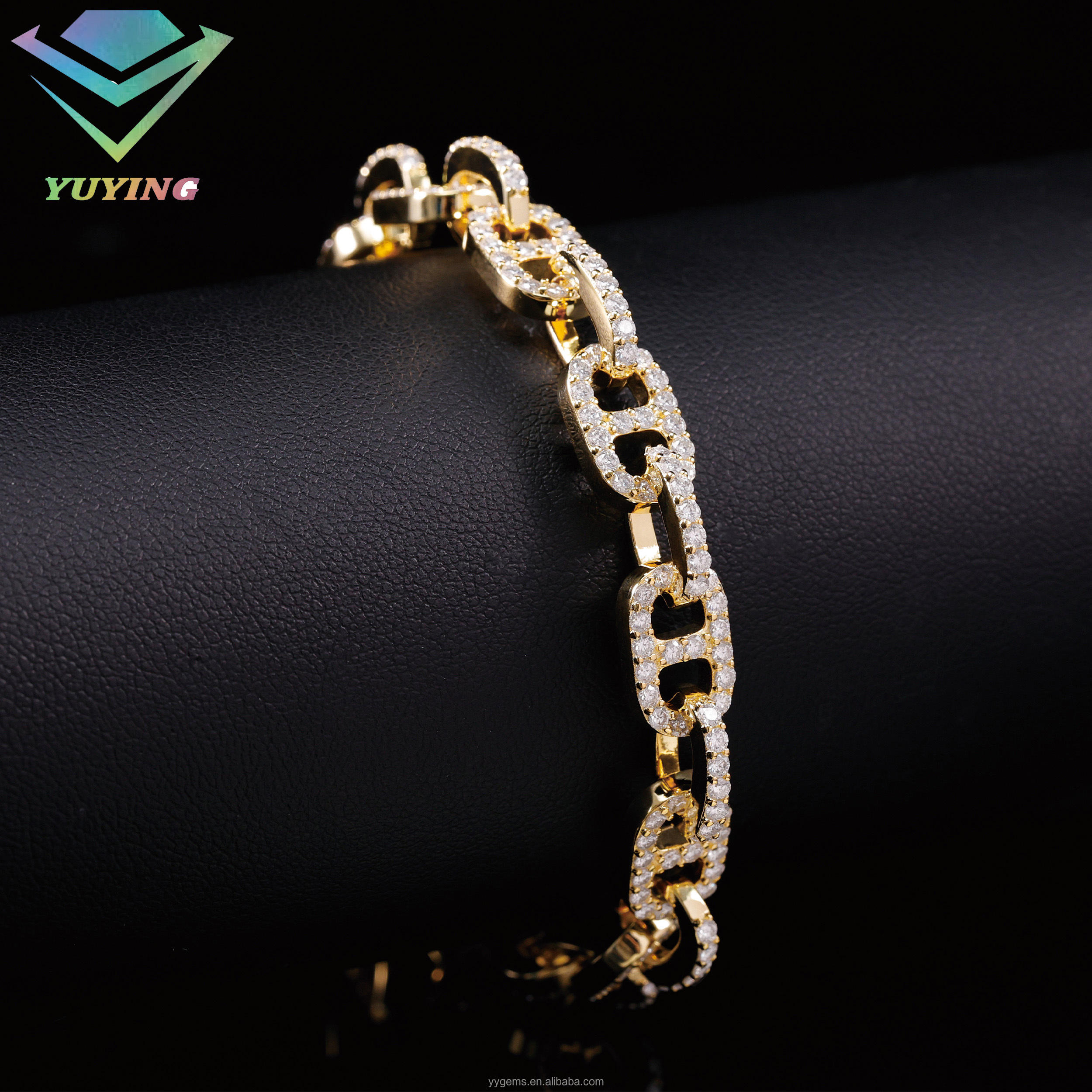 สีเหลือง