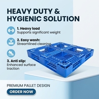 Palette en plastique pour chariot élévateur à quatre voies avec plateau renforcé pour les opérations d'entrepôt et d'usine