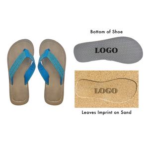 Vente en gros de tongs de plage promotionnelles à motif sable, avec logo découpé sur mesure sur la semelle et bride tressée, pour l'été - Product Image 1