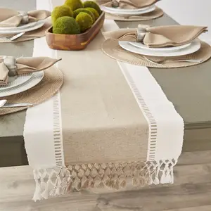 Striped 100% Cotton Macrame Table Runners Decoration Machine Washable Custom Table Runner With Tassel