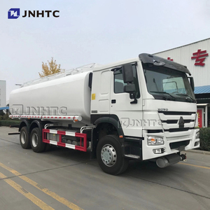 Vente directe d'usine HOWO 2100L camion-<span class=keywords><strong>citerne</strong></span> Bowser nouveau camion de distribution de ravitailleur d'huile 6x4 fabriqué en Chine à bon <span class=keywords><strong>prix</strong></span> - Product Image 4