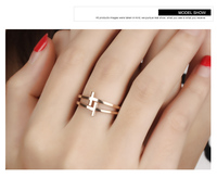 Mode Femmes Bijoux Anneaux En Acier Inoxydable Plaqué Or Rose Double Croix Anneau pour les Femmes