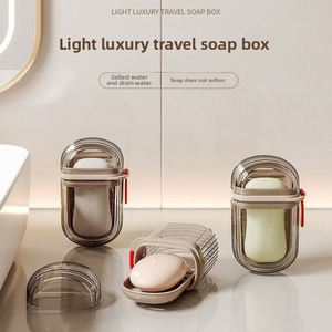 Nouvelle boîte à savon de voyage créative en plastique avec couvercle et drain scellé, style luxe léger pour le rangement domestique - Product Image 4