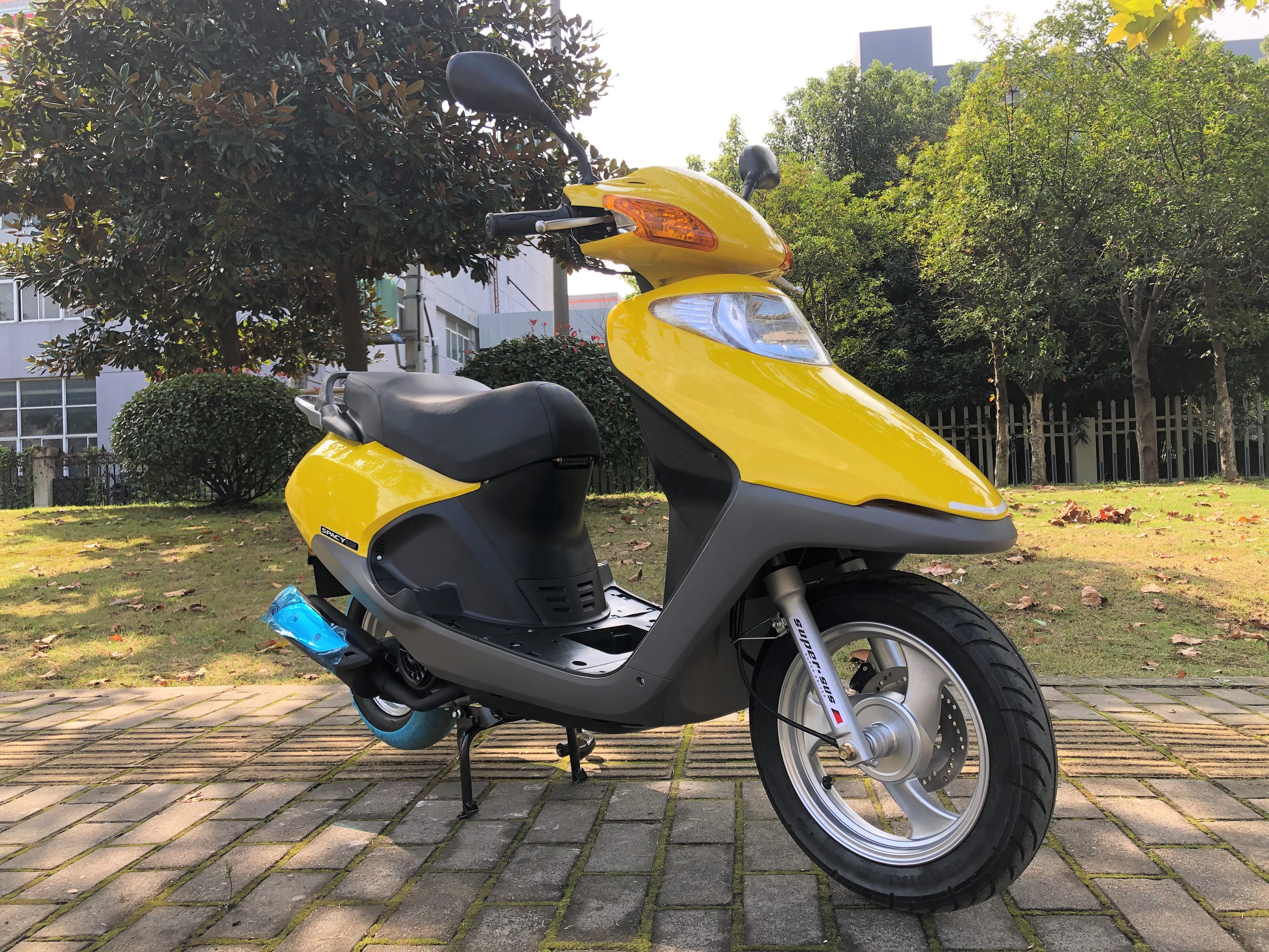 SPACY 100 WH100 100 SCV 100 LEAD 100 SCV 100 2002-2010 モトクロス