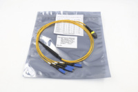 Optique Elite MTP APC Femelle vers MDC UPC Monomode G657A1 3.0mm 8F OFNP Cordon de raccordement à fibre optique jaune