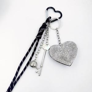 Korean Style High-End Metal Keychain Diamond Heart Peach Heart Alloy Leather Pendant for Clothing Bag Woven Fashion Accessory