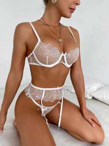 2022 Dreiteiliges Neues Weißes Körperformendes Unterwäsche-Set mit Spitze und Netzstoff ODM Shapewear-Set - Product Image 4