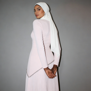 Robes musulmanes élégantes pour femmes, tendance, <span class=keywords><strong>rose</strong></span> clair, avec chaîne en strass, <span class=keywords><strong>jupe</strong></span> plissée, col haut, manches longues, ajustée, longueur au sol - Product Image 4