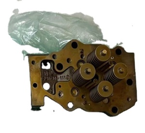 Cabeza de Cilindro y Conjunto de Cabeza de Cilindro qst30 Komatsu 12v140 - Product Image 4