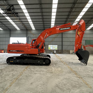 Excavadora Doosan DX225LC usada en buen estado lista para entrega inmediata - Product Image 1