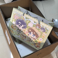 Sacs fourre-tout personnalisés en carton kraft rigide avec impression couleur sur quatre côtés, poignée en ruban, commandes en petites séries pour sacs cadeaux et sacs en papier Kpop