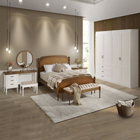Lit sur mesure en bois massif style campagne française avec tête de lit courbée en noyer et chêne, lit vintage pour chambre à coucher