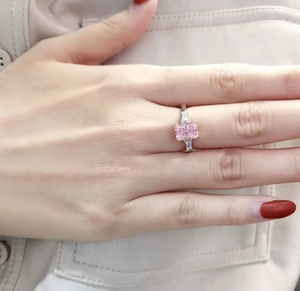 Aimgal Custom Fine Jewelry 2ct Radiant Cut Pink Diamond Ring High Carbon <span class=keywords><strong>LEB</strong></span> S925 Sterling Silver 18K Gold Plated Low quantité minimale de commande - Product Image 5