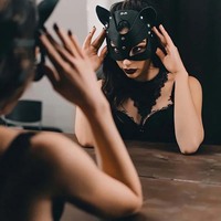 Masque en cuir pour femme pour Halloween, masque de chat, demi-visage, masque de renard, masque de costume pour femme, masque en cuir pour cosplay, masque fantaisie pour femme