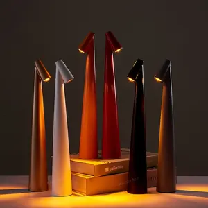 Kinscoter yaratıcı ortam Trendy kahve masası aydınlatma şarj edilebilir masa vantilatörü ışık dokunmatik Metal Modern Led masa lambası