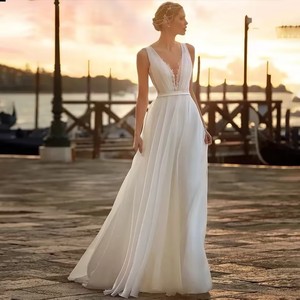 Elegant Designs for Your Perfect Day: Quality plain backless bridal gowns  for Business Buyers