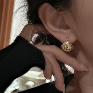 ต่างหูเงินแท้ S925 ดีไซน์เฉพาะตัว ประดับเพชรระยิบระยับ งานฝีมือ CNC รูปดอกไม้ หรูหรา เรียบง่าย ทันสมัย - Product Image 3