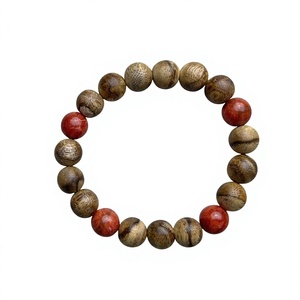 Mi Pulsera de Agarwood Vietnamita Clásica Aga ASD10.02.002 con 4 Cuentas de Coral Rojo y 15 Cuentas de Agarwood Natural, Joyería Unisex para Regalo - Product Image 2