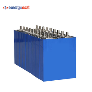 Paquete de batería de iones de litio recargable de alta capacidad 24V 300Ah/400Ah/500Ah para sistema de energía de respaldo/almacenamiento de energía solar - Product Image 4