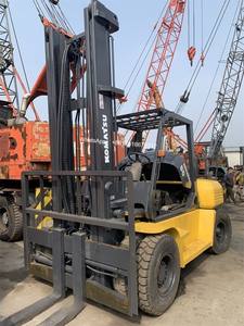 คุณสามารถเป็นเจ้าของรถยก FD80 Komatsu มือสองที่มีความจุ8ตันขับเคลื่อนโดยดีเซลและเหมาะสำหรับทุกความต้องการในการยกของคุณ - Product Image 3