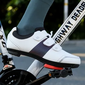 Chaussures professionnelles nouveau style chaussures de cyclisme sur route de trekking crampons de cycle de vtt