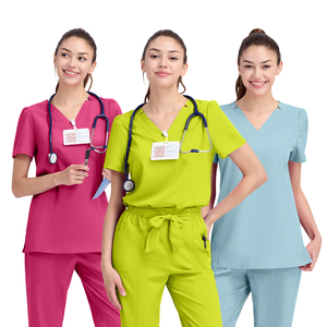 OEM set da <span class=keywords><strong>infermiera</strong></span> ospedaliera scrub in Spandex in poliestere leggero e resistente alla moda con stampa personalizzata - Product Image 4