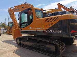 Korea 22 Ton Used Hyundai 220 <b>Model</b> Crawler Excavator for Sale From Korea Used Excavator Hyundai 220 - Product Image 3
