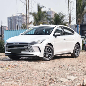 BYD Destroyer 05 DM-i55km 2025, Sedán Nuevo, 1.5L de Aspiración Natural, Automático, 5 Asientos, Faros LED, Neumáticos R16, Volante a la Izquierda - Product Image 2