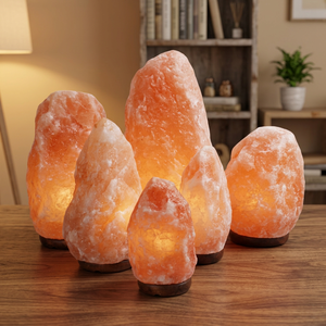 Lampe de sel de l'Himalaya naturelle sculptée de qualité supérieure avec fonction étanche pour la décoration de la maison et des fêtes, lumière de nuit rose - Product Image 1