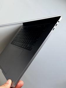 MacBook Pro 2019 16 นิ้ว i9 แรม 32GB SSD 2TB มือสอง เล่นวิดีโอได้ 18 ชั่วโมง ของแท้ - Product Image 6