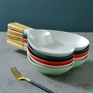 Assiette de pâtes à salade en céramique avec sauce soja au vinaigre bol de ketchup wasabi et plateau de service de <span class=keywords><strong>restaurant</strong></span> à manche en <span class=keywords><strong>bois</strong></span> - Product Image 3