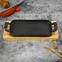 Ensemble de poêles rectangulaires en fonte noire avec support en bois pour grillades, cuisson, rôtissage, compatible induction et extérieur