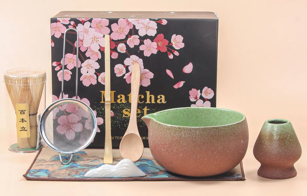 ชุดเครื่องปั้นดินเผาโบราณสีเขียว มอส-มัทฉะ 8 ชิ้น