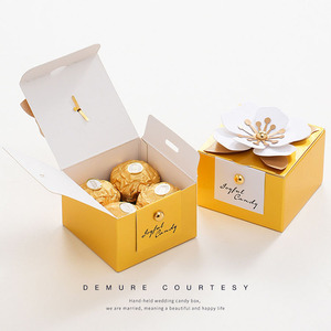 Caja de dulces de Chocolate de papel de boda de lujo para invitados que llevan nombre personalizado pequeño gracias favores de boda caja de regalo de dulces - Product Image 4