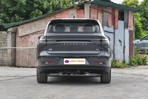 Kendaraan Energi Baru Leapmotor C11 EREV SUV Mobil Listrik Jarak Jauh dengan Jangkauan NEDC 501-600km Daya Motor 200-250kW Dari Cina - Product Image 5