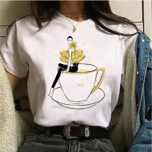 Gran oferta de moda con estampado Digital blanco cuello redondo nuevo personalizado al por mayor patrón informal Camiseta corta Camisetas gráficas para mujer