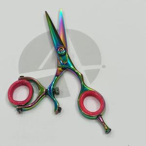 Ciseaux de barbier fantaisie, ciseaux de coiffure professionnels en titane arc-en-ciel avec pivot pour le pouce et repose-doigts - Product Image 2