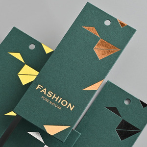 Étiquettes volantes étiquettes de vêtement en aluminium étiquettes de Logo personnalisé feuille d'or estampage Logo étiquette <span class=keywords><strong>volante</strong></span> pour jeans et vêtements - Product Image 4