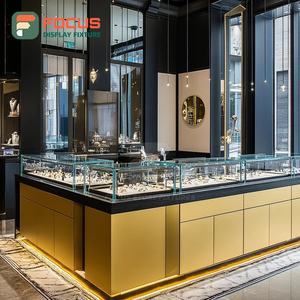 Fabricant de comptoirs de présentation de bijoux modernes sur mesure, vitrine de magasin de marque avec cadre en bois - Product Image 3